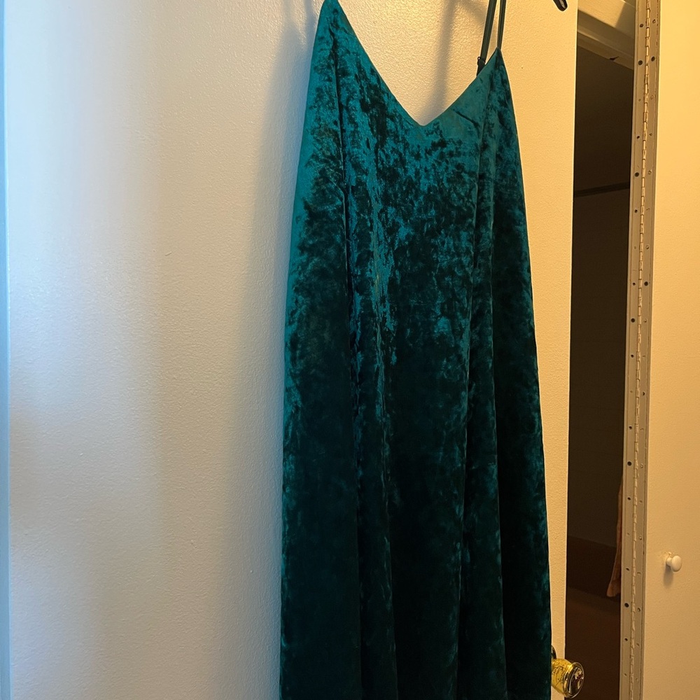 Bobeau Green Velvet Dress